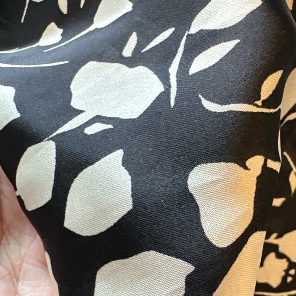 ZARA black and ivory satin easy care halter top - Picture 10 of 11